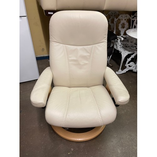 133 - CREAM LEATHER STRESSLESS STYLE CHAIR AND FOOTSTOOL