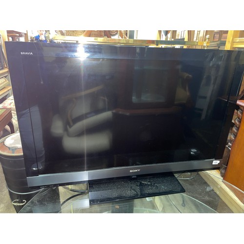 122 - SONY BRAVIA TV