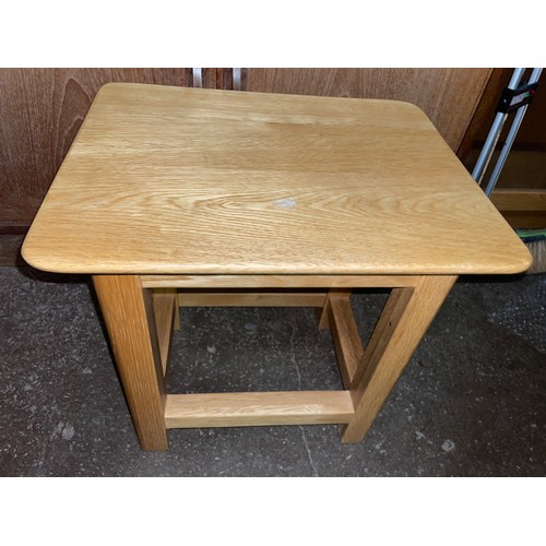 110 - LIGHT OAK SMALL SIDE TABLE