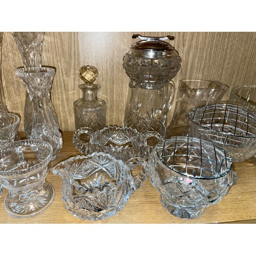 467 - SHELF OF CUT AND PRESSED GLASSWARE INCLUDING ROSE BOWL, BRIERLEY BOWL, JUGS AND VASES