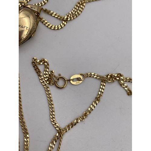 542 - 9CT GOLD FLAT CURB CHAIN WITH HEART SHAPED 9CT GOLD PLATED BACK AND FRONT LOCKET