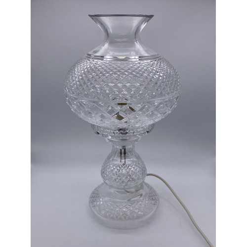 462 - WATERFORD CRYSTAL HOBNAIL AND PRISM CUT MUSHROOM LAMP