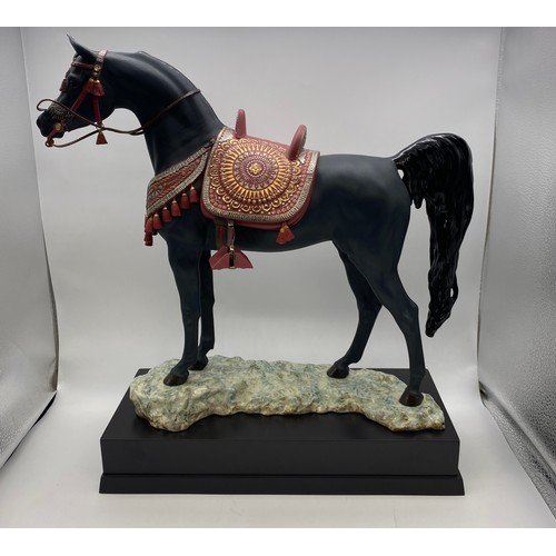 480 - BOXED LLADRO LIMITED EDITION 155/300 ARABIAN PURE BRED BLACK STALLION WITH CERTIFICATE