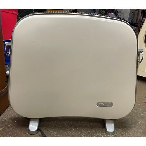 46 - DELONGHI RETRO CONVECTOR HEATER