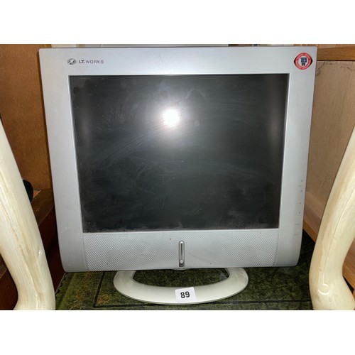 89 - LT TV MONITOR