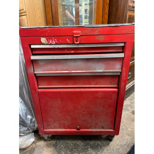 173 - RED ENAMEL MOBILE TOOL CHEST WITH CONTENTS