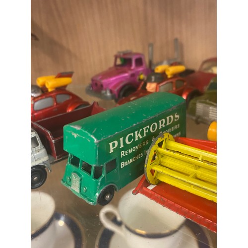 396 - SMALL SELECTION OF DIE CAST TOY CARS PLAYWORN