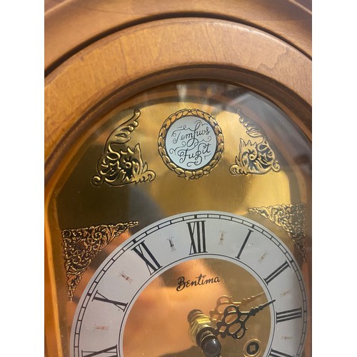 407 - BENTIMA ARCH CASED BRACKET STYLE CLOCK
