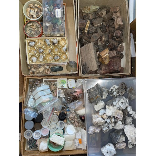 528 - SELECTION OF ROCK AND MINERAL SAMPLES, POLISHED AGATE MICA AND OTHERS