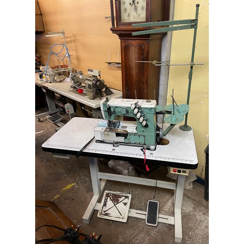 282 - KANSAI SPECIAL INDUSTRIAL SEWING MACHINE