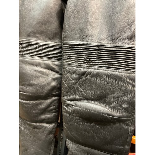 33 - JT LEATHERS TWO PIECE MOTORCYCLE SUIT