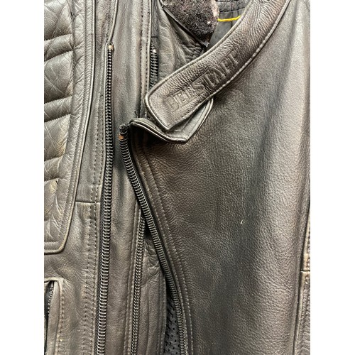 34 - BLACK LEATHER BELSTAFF MOTORCYCLE SUIT