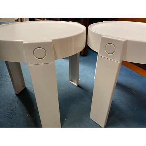 63 - SPACE AGE WHITE NEST OF TABLES