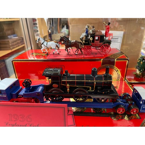 327 - MINT AND BOXED MATCHBOX MODELS OF YESTER YEAR LIMITED EDITION SERIES FIRE ENGINES, STEAM TRACTION EN... 