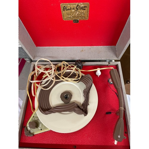 222 - PLUSAGRAM B57 PORTABLE RECORD PLAYER