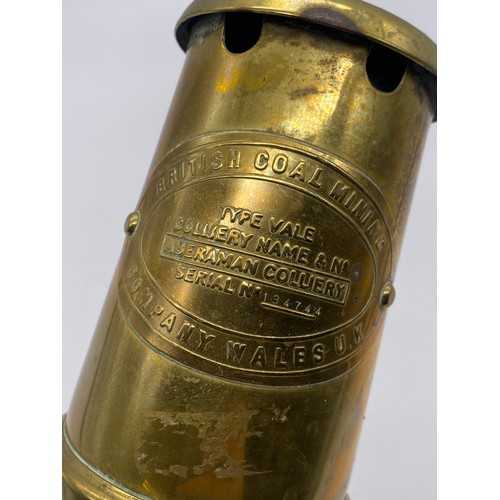 461 - BRITISH COAL MINING CO SAFETY LANTERN