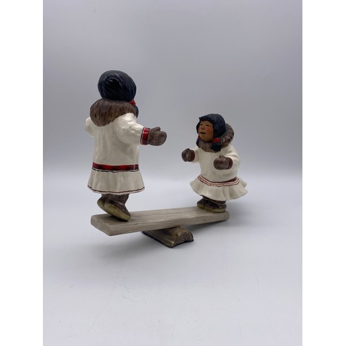 462 - ALAN JOHNSON 1998 “BETSY AND JO” CERAMIC INUIT FIGURE GROUP