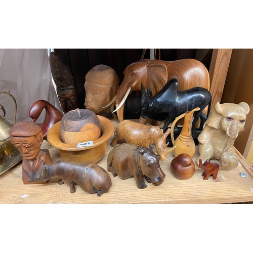 401 - CARVED WOODEN AFRICAN ANIMAL FIGURES, ELEPHANTS, HIPPOS, AND OTHER TREEN ITEMS