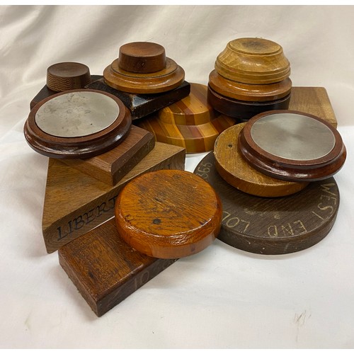 311 - TWO CARTONS OF WOODEN AND TREEN GAVELS AND PLAQUE STANDS