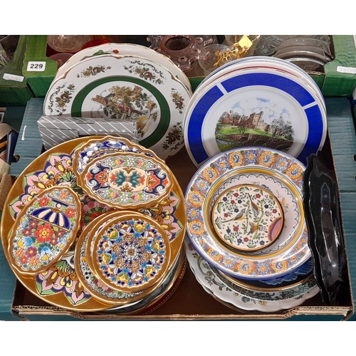 228 - TWO CARTONS - VARIOUS DECORATIVE PLATES, SPANISH PLAQUES, CAKE STAND, DINNERWARES