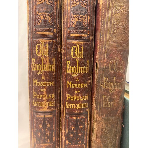 245 - OLD ENGLAND A MUSEUM OF POPULAR ANTIQUITIES, UNKNOWN WARWICKSHIRE BY M DORMER HARRIS, AND HISTORY OF... 