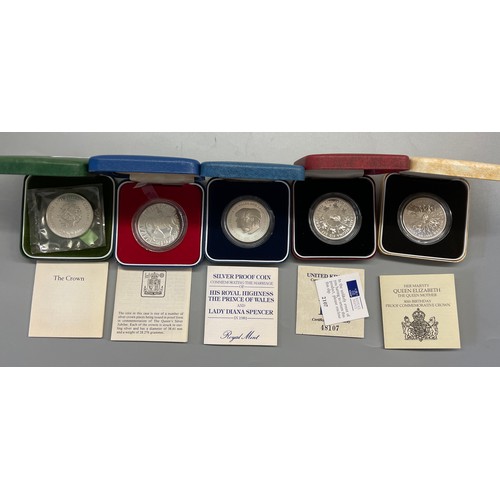 588 - BOXED 1972 CROWN, QUEEN ELIZABETH THE QUEEN MOTHER 80TH BIRTHDAY PROOF CROWN, SILVER PROOF CROWN, SI... 