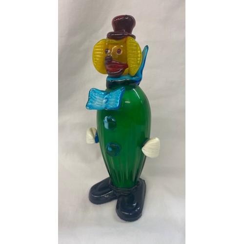 439 - MURANO GLASS BASKET CLOWN, SOLID BODY CLOWN AND CLOWN HAT SPILL VASE