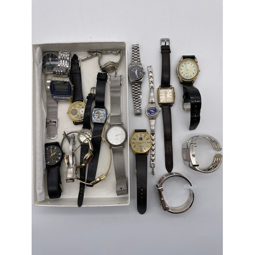 560 - TRAY OF VARIOUS LADIES AND GENTS WRIST WATCHES INCLUDING MICKEY MOUSE CHILDRENS WATCH DIGITAL EXAMPL... 