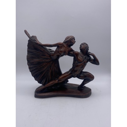 464 - JOHN LETTS LIMITED EDITION RESIN FIGURE GROUP PAS DE DEUX 180/250