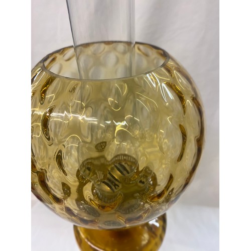 425 - AMBER GLASS AND BRASS OIL LAMP WITH DIMPLED SHADE