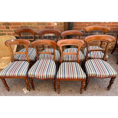 81 - HARLEQUIN SET OF EIGHT VICTORIAN UPHOLSTERED BAR BACK DINING CHAIRS