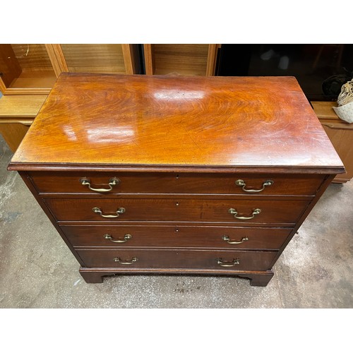 85 - GEORGE III MAHOGANY CADDY TOP CHEST OF FOUR GRADUATED DRAWERS ON BRACKET FEET L94.5CM W51CM H90CM