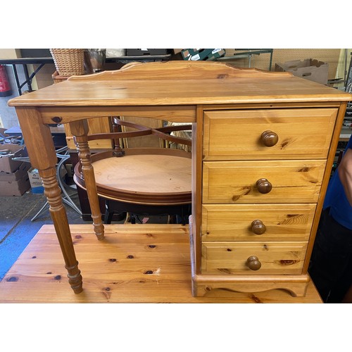 114 - PINE FOUR DRAWER KNEEHOLE DRESSING TABLE