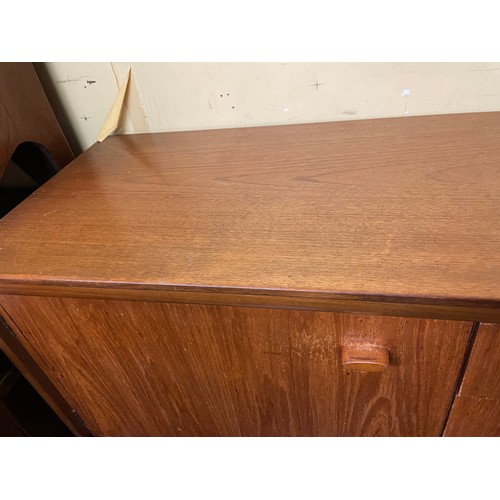 173A - 1960s WHITE AND NEWTON TEAK LONG SIDEBOARD L193CM D43CM H72CM