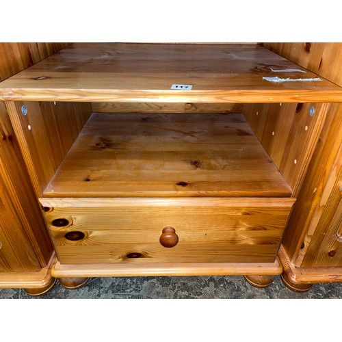 117 - PINE SINGLE DRAWER BEDSIDE UNIT