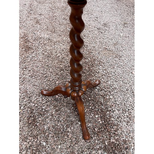 93 - VICTORIAN WALNUT BARLEY TWIST TRIPOD OCCASIONAL TABLE