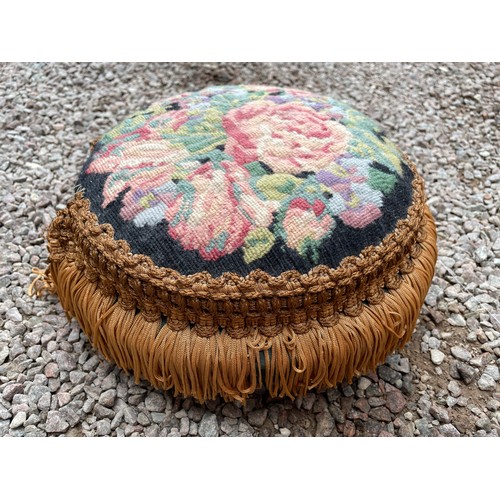 184 - VICTORIAN NEEDLE POINT FRINGED STOOL