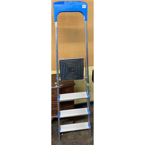 212 - A SET OF THREE TREAD ALUMINIUM STEP LADDERS