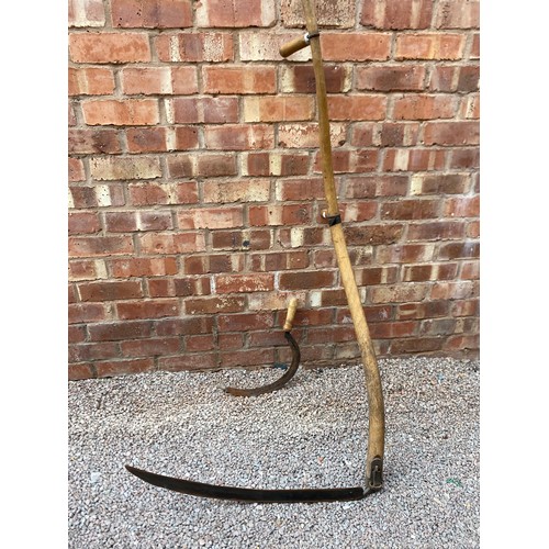 162 - BYGONE AGRICULTURAL SCYTHE