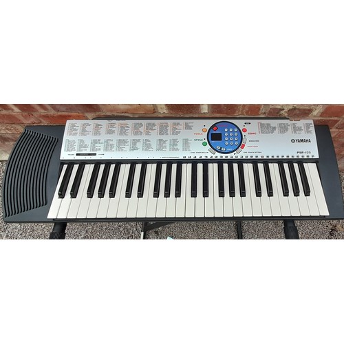 10A - YAMAHA PSR 125 KEYBOARD