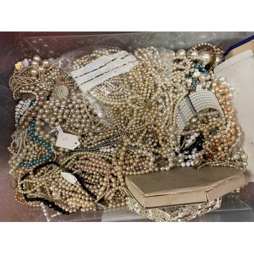 596 - LARGE BOX OF MIXED PEARLS