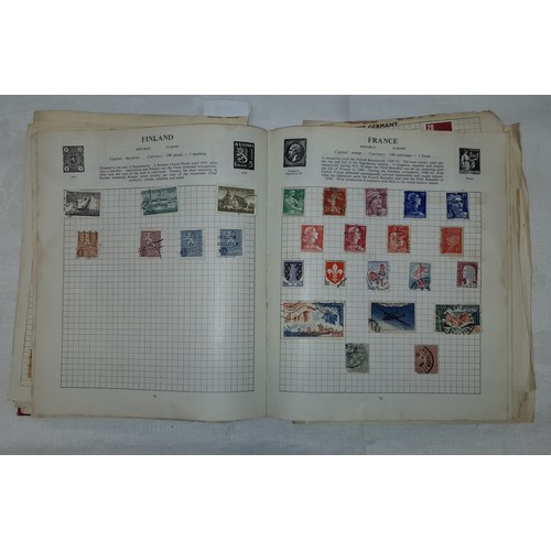 558 - STRAND POSTAGE STAMP ALBUM OF WORLD STAMPS