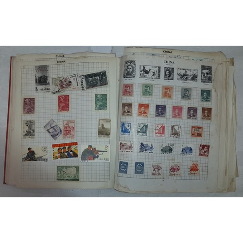 558 - STRAND POSTAGE STAMP ALBUM OF WORLD STAMPS