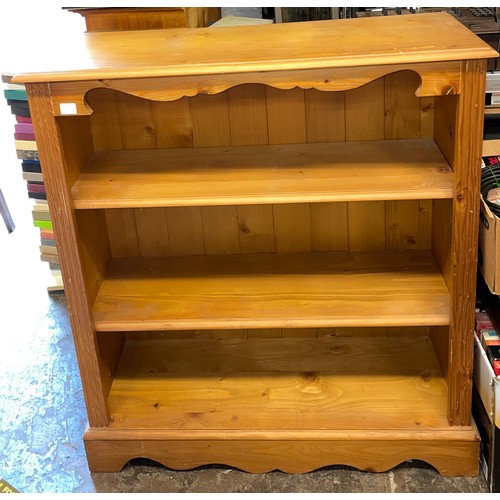 68 - PINE DWARF BOOKCASE