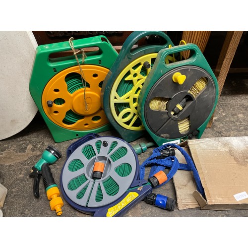 75 - QUANTITY OF GARDEN HOZELOCK REELS