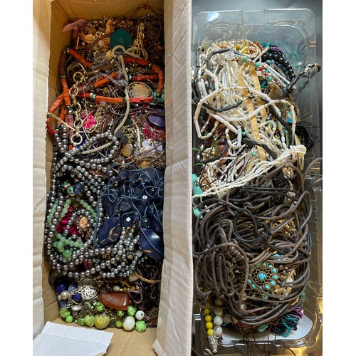 697 - BOX OF VARIOUS BEAD NECKLACES, PENDANTS, AND LEATHER STRAND PENDANTS