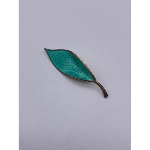 711 - NORWEGIAN SILVER AND GREEN GUILLOCHE ENAMEL LEAF BROOCH BY DAVID ANDERSEN