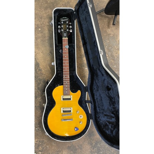 773 - EPIPHONE LES PAUL SPECIAL II ELECTRIC GUITAR IN GATOR FLIGHT CASE