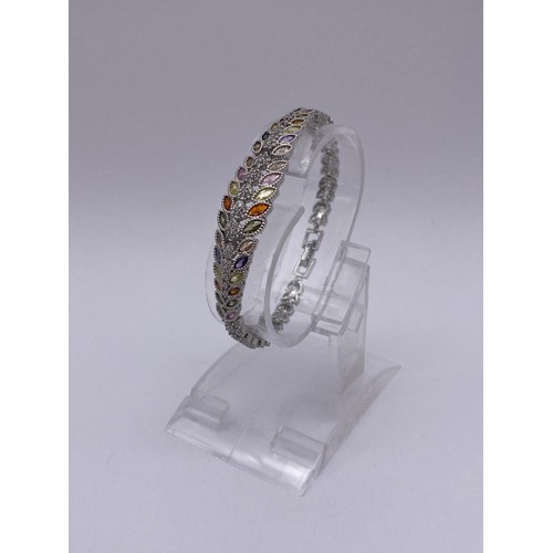 726 - GOOD QUALITY PAVE AND MULTI STONE SET LINK BRACELET AND MATCHING DRESS RING SIZE N (ADJUSTABLE)