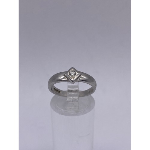 771 - 9CT WHITE GOLD DIAMOND SOLITAIRE SET RING SIZE N 3G APPROX